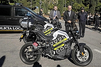 Dos nuevas motos eléctricas para la Policía Local de Málaga