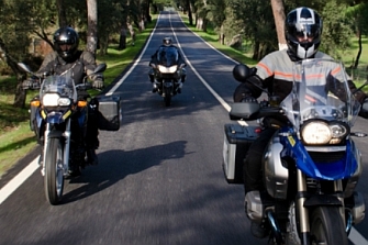 Hertz presentará su nuevo servicio de alquiler de moto “Hertz Ride”