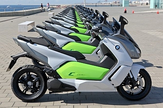 Las ventas de motocicletas eléctricas comienzan a despegar en Francia