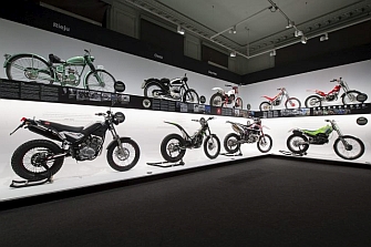 Se inaugura en Barcelona la exposición “Catalunya en Moto”