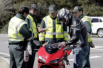Campaña de control de motocicletas en Asturias