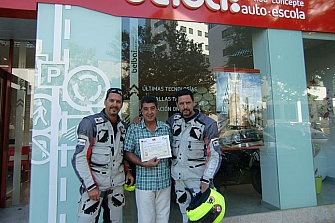 Certificaciones especiales en formación de motociclistas para profesores de autoescuela