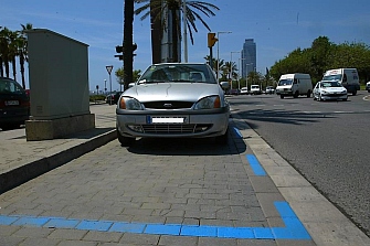 Barcelona elimina 49.380 plazas de aparcamiento gratuitas