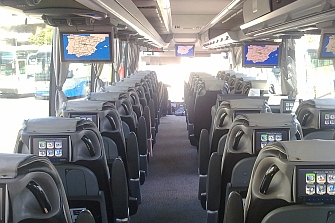 ALSA equipará sus autobuses con desfibriladores