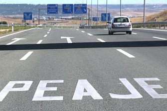 El peaje de las autopistas bajará en 2017