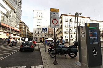 Denuncian a un aparcamiento de Madrid por prácticas abusivas