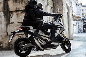Honda comercializa un 14,5% más de motos en España