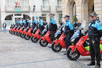 La Policía Local de Gijón adquiere 10 motos eléctricas