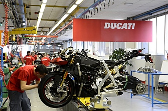A Ducati le crecen los pretendientes