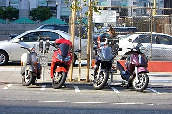 Ciudadanos solicita un parking de motos en Alcoy