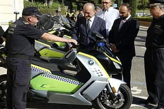 La Policía Local de Málaga incorpora 3 motos eléctricas