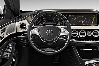 Fallo en el airbag de los Mercedes-Benz  S-Class