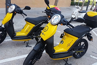 Motosharing: solo podrán aparcar en parkings regulados de Valencia