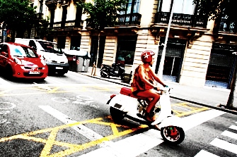 Barcelona sin motos tendría un 182% más de NO2