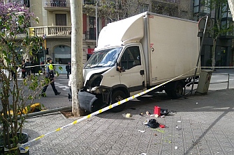 Un camión arrolla a 6 personas en el centro de Barcelona