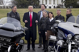 Trump advierte a Harley-Davidson por su decisión de deslocalizar la producción