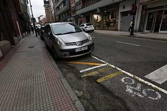 Aumentan los aparcamientos para motos en Castrillón