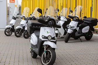 Las empresas de Zaragoza se decantan por las motos eléctricas