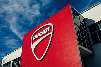 Ducati cierra hasta el 25 de marzo para reorganizar sus líneas de producción
