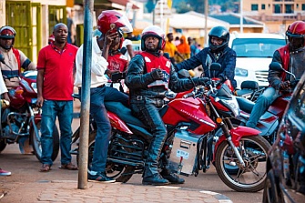 Uber ayudará a una marca de motos eléctricas africana
