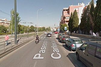 Granada permitirá que las motos transiten por los carriles reservados
