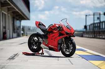 LEGO Ducati Panigale V4 R a tamaño real