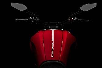 Ducati guarda tres modelos en la recámara