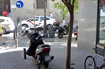Motos: Sanciones de hasta 200 euros por mal aparcamiento en Madrid