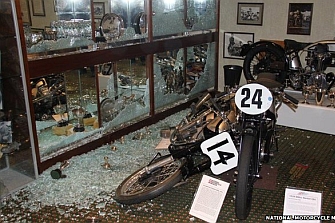 Roban 100 trofeos del Museo Nacional Británico de la Motocicleta