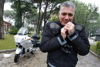 El periodista Juan Ramón Lucas, denunciado por conducir sin puntos