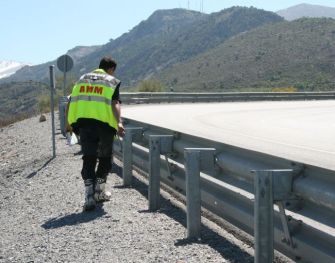 La crisis agrieta las carreteras españolas