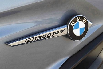 BMW alerta de un defecto en la amortiguación trasera de la R1200RT 2014