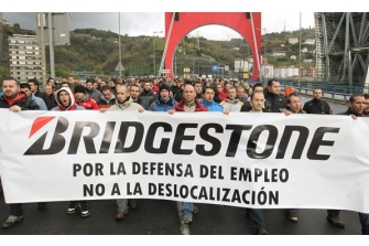 Bridgestone empieza a comunicar los despidos a los trabajadores afectados por el ERE