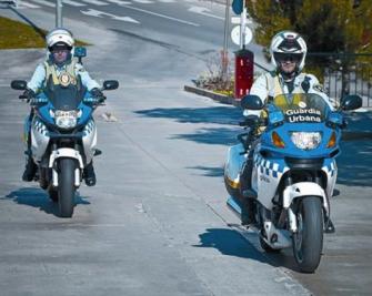 La Guardia Urbana de Badalona se dota de cascos con airbag