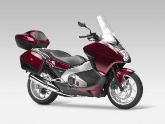 Honda desarrolla un nuevo motor de tecnología avanzada de 700cc de alta eficiencia de combustible.