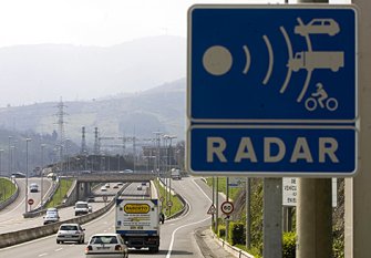 Tráfico no prevé más radares, pero sí cambiar de lugar los menos eficaces