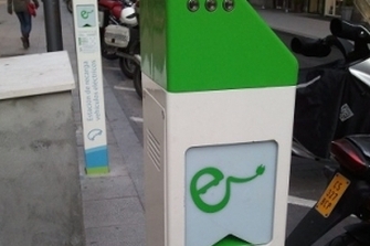 La red de recarga de vehículos eléctricos en Palencia y Valladolid da 1.200 servicios en nueve meses